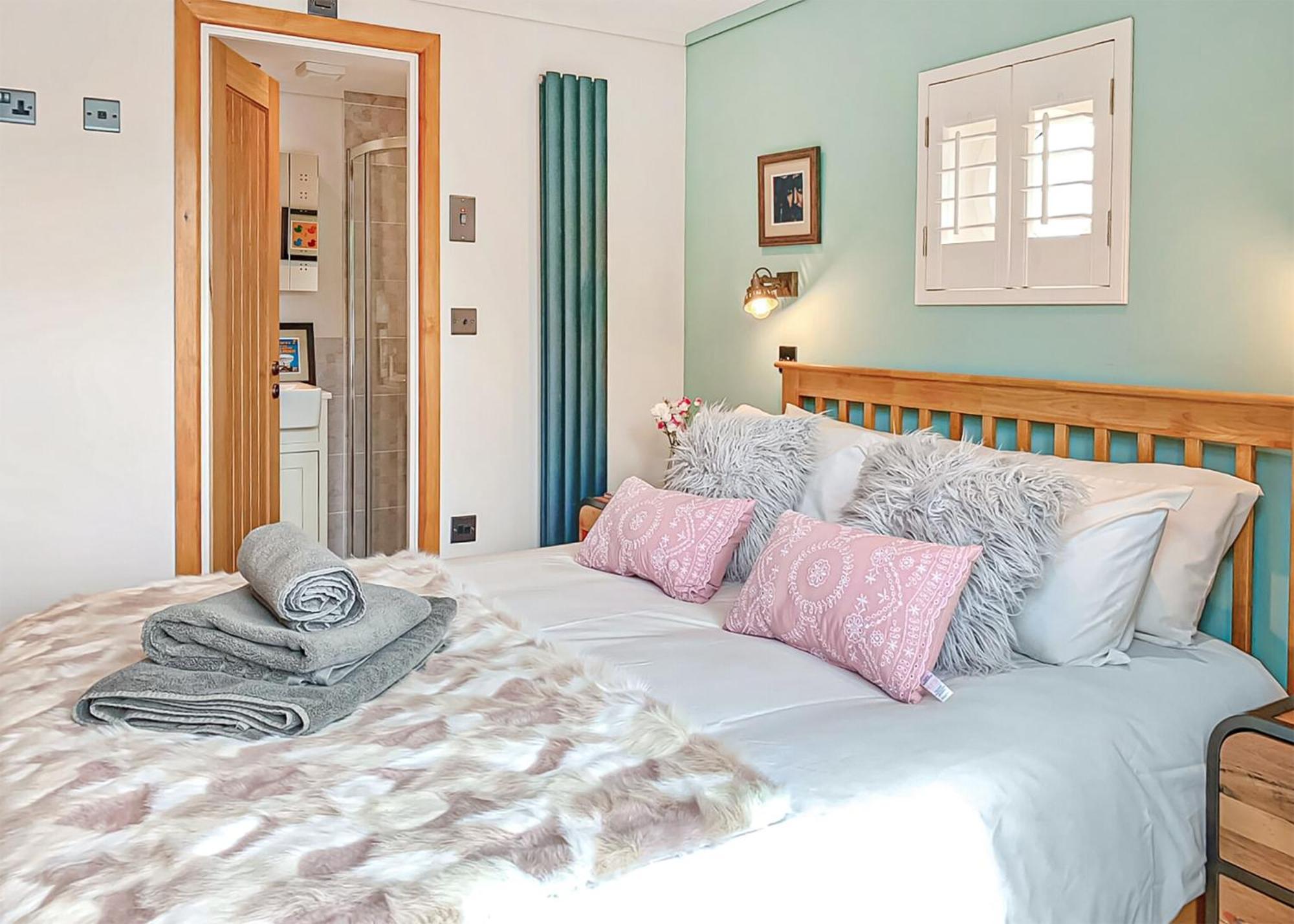 Hotel York Marina Naburn Habitación foto